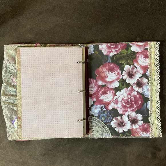 Handmade romantic floral altered binder journal 9” x 6.5” - Picture 15 of 17